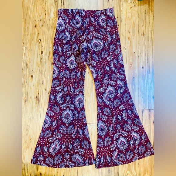 NWT Anthropology Paisley Bell Bottoms - Picture 6 of 9